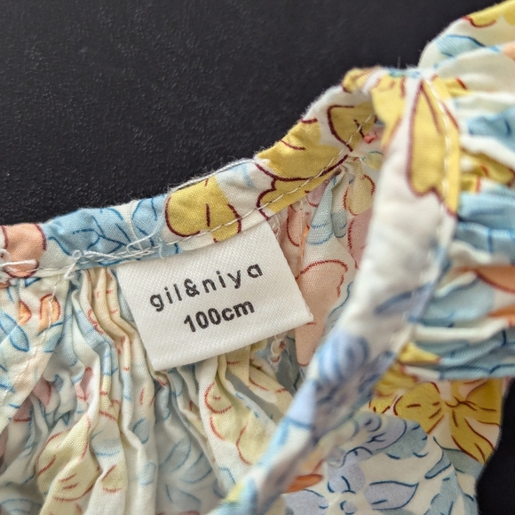 Cotton Smocked Girls Dress size 3/4 from Gil and Niya - Picture 4 of 7